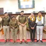 सेवानिवृत्त होने वाले पुलिस कर्मियों के लिये किया गया विदाई समारोह का आयोजन, पुलिस अधीक्षक नगर देहरादून द्वारा सेवानिवृत्त होने वाले पुलिसकर्मियों को दी गई भाव-भीनी विदाई