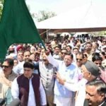 मुख्यमंत्री ने ऋषिकेश से चार धाम जाने वाली बसों को हरी झंडी दिखाकर किया रवाना